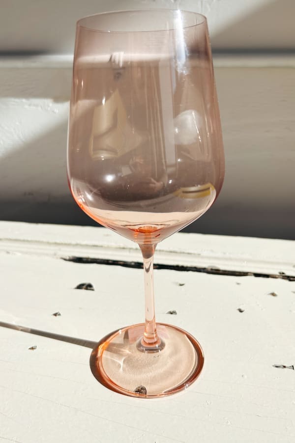 The Hostess Large Wine Glass - Image 3