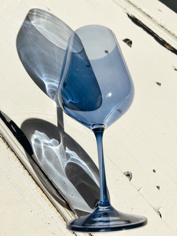 The Hostess Large Wine Glass - Image 10