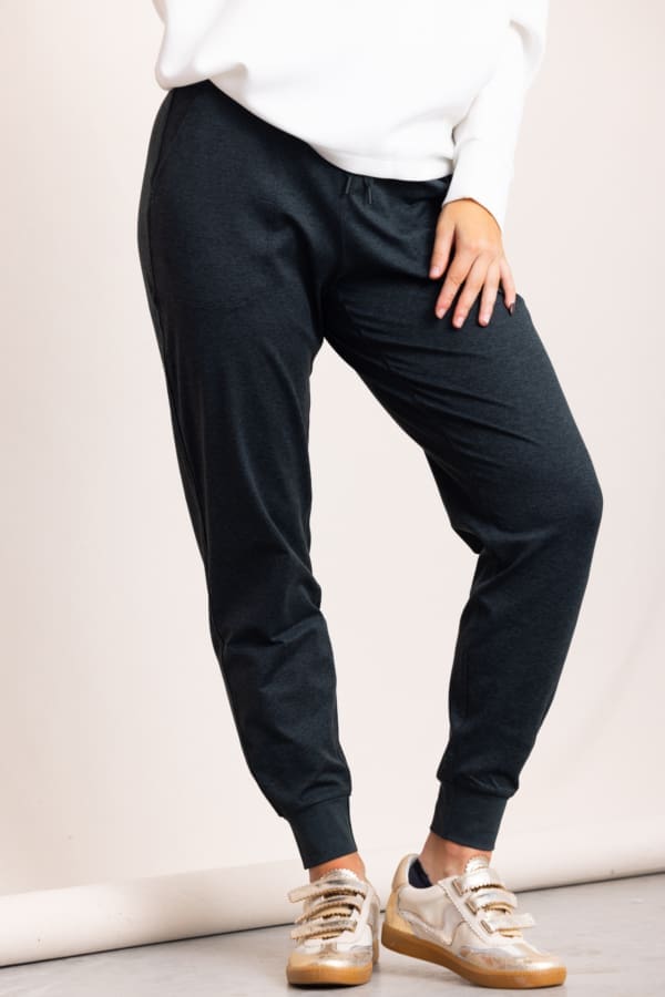 SPANX Soft Stretch Slim Jogger