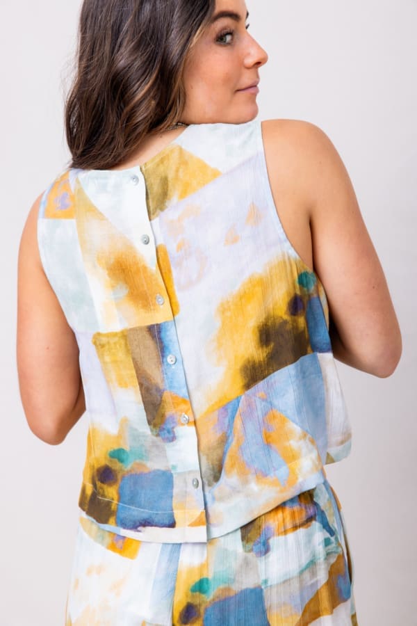 The Jackie Print Woven Sleeveless Top - Image 3