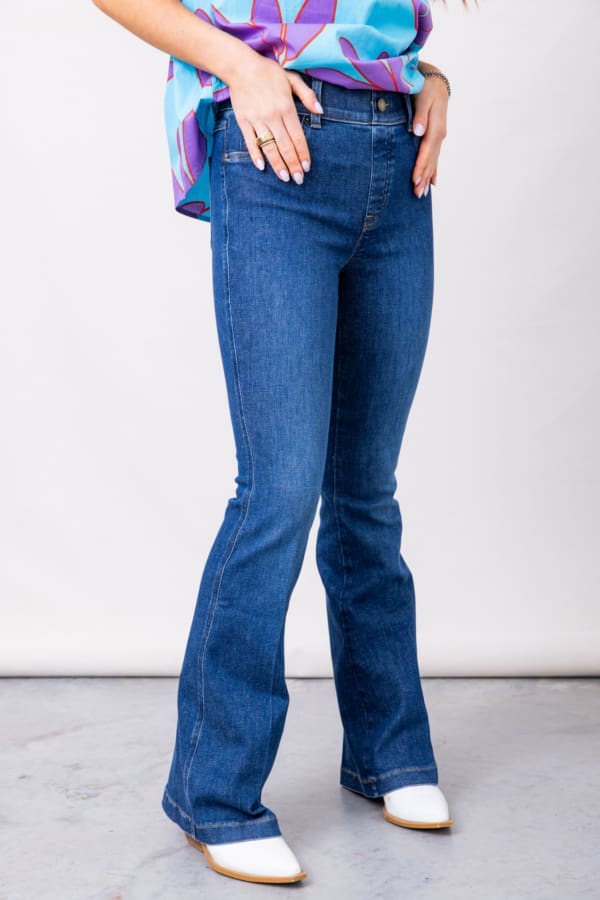 SPANXshape EveryWear Petite Flare Jeans - Image 2