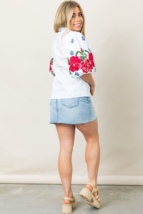 THML Lisa Flower Puff Sleeve Top - Image 3