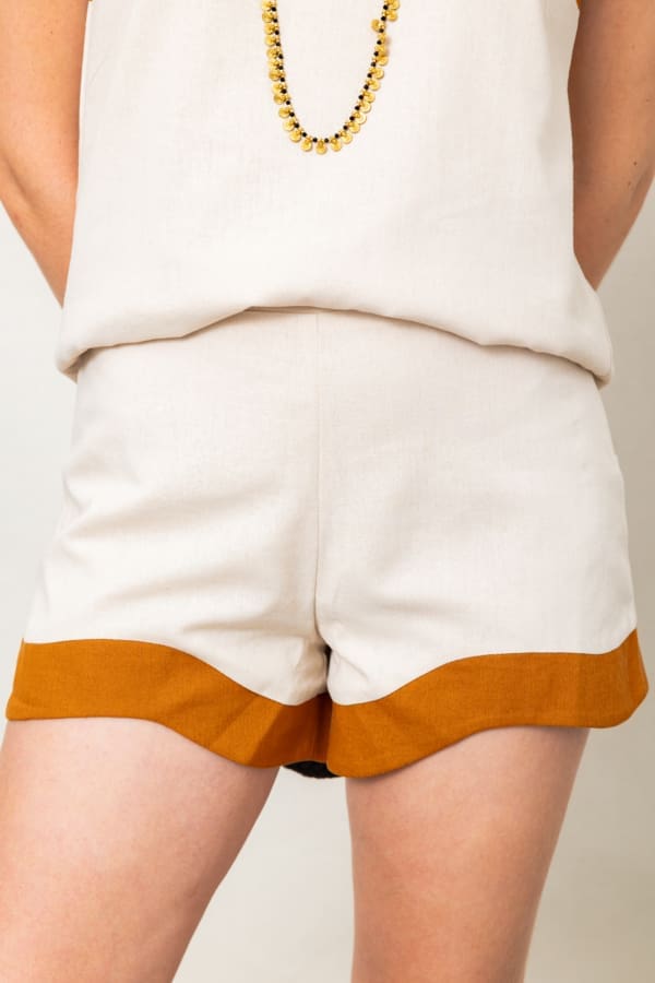 The In the Groove Linen Short